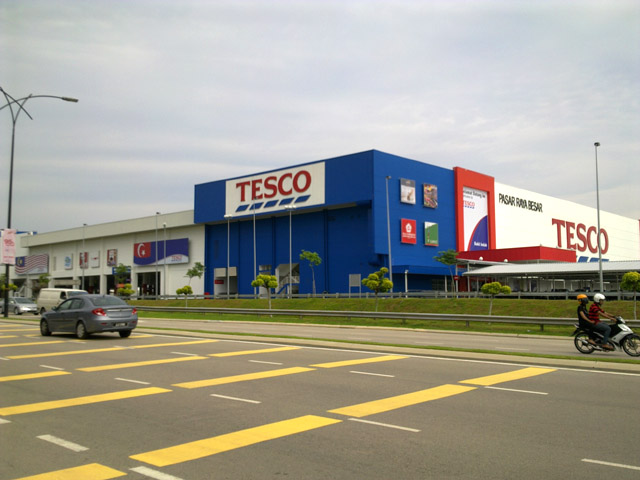 Tesco Bukit Indah just beside Jusco Aeon 13